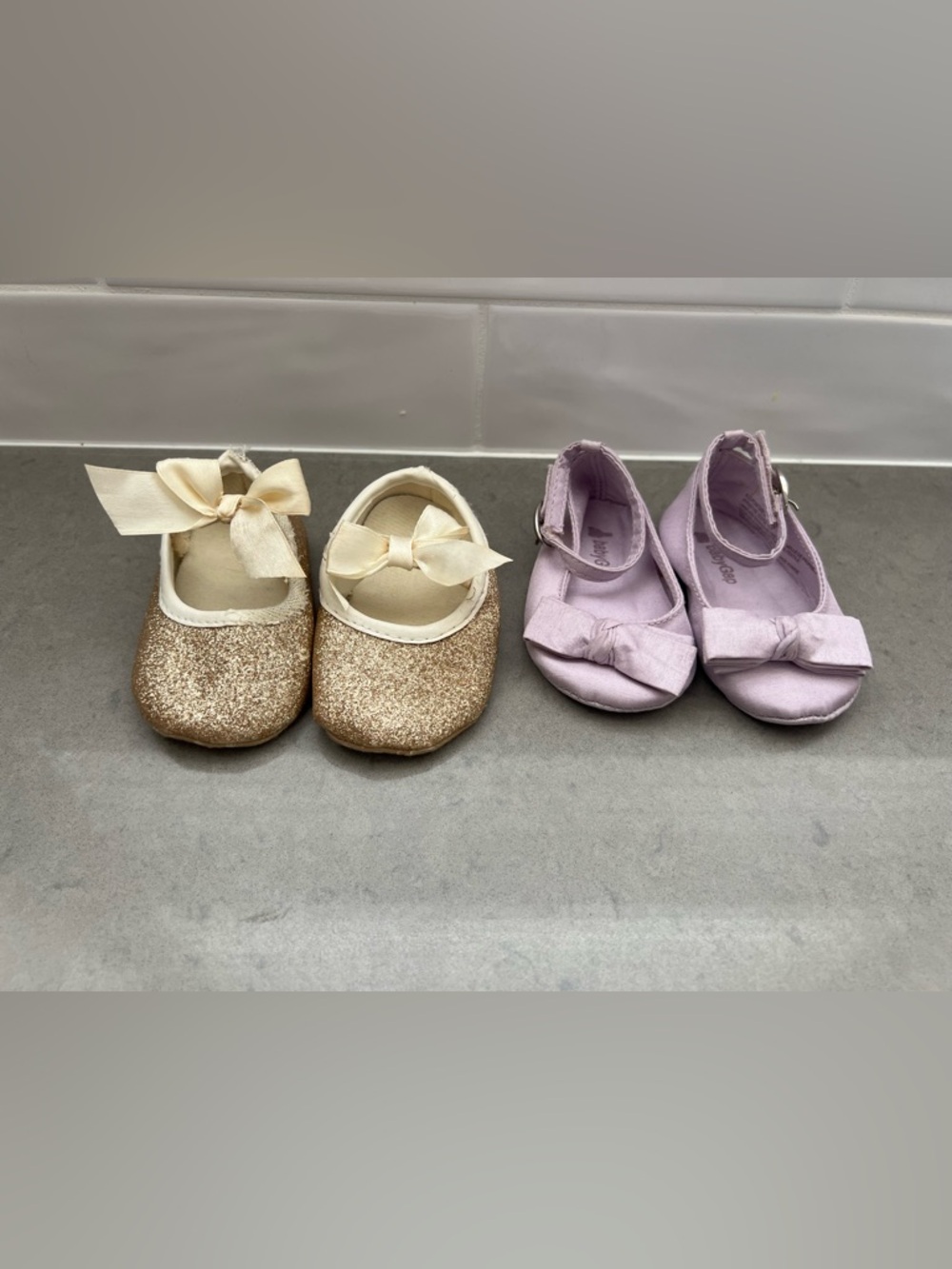 Bundle Girls Bow-Accent Ballet Flats in Gold Glitter and Lilac 3-6m